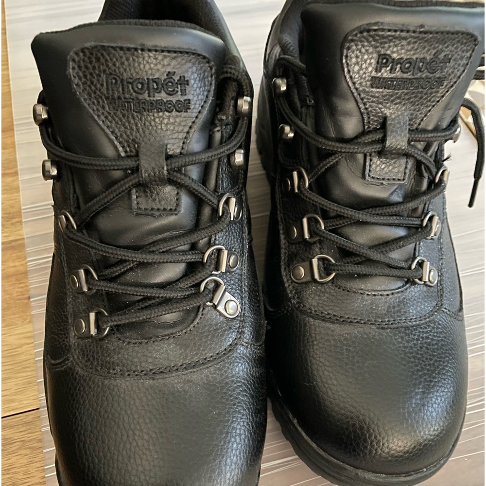 Propét MBA022L Cliff Black Men's Wide Fit Walker Width 5E  SZ 11 black EUC